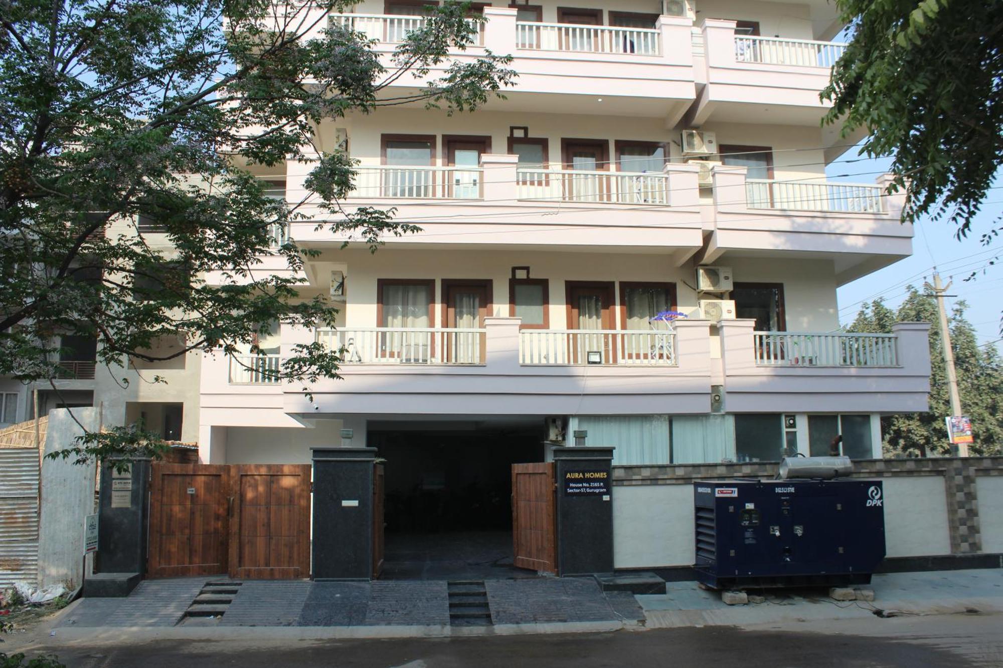 Aura Luxury Studio I Couple Friendly I Near Golf Course Road, Sector 57, Гургаон Екстериор снимка